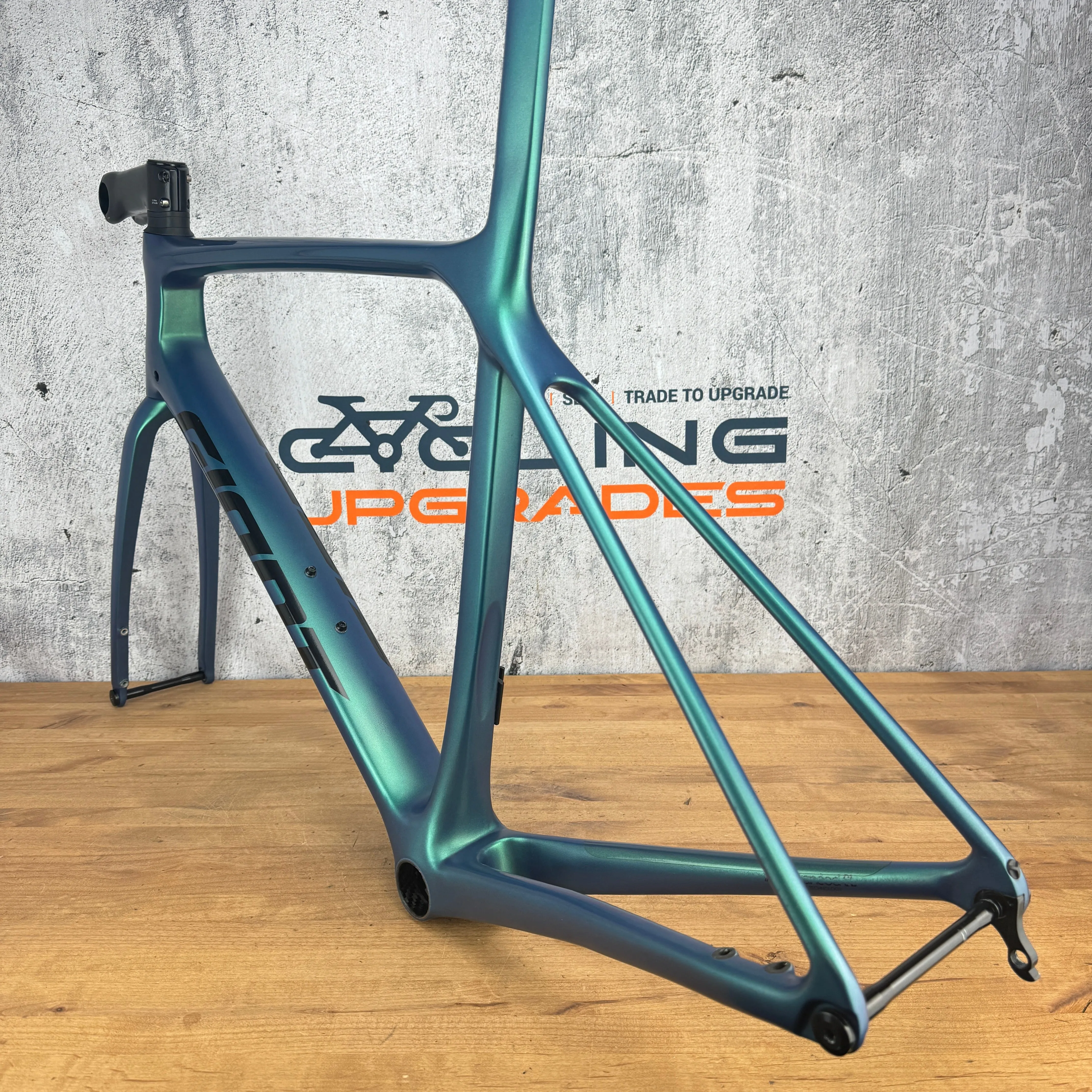 2021 Giant TCR Advanced SL M/L Carbon Disc Brake ISP Chrysocolla Frameset 700c