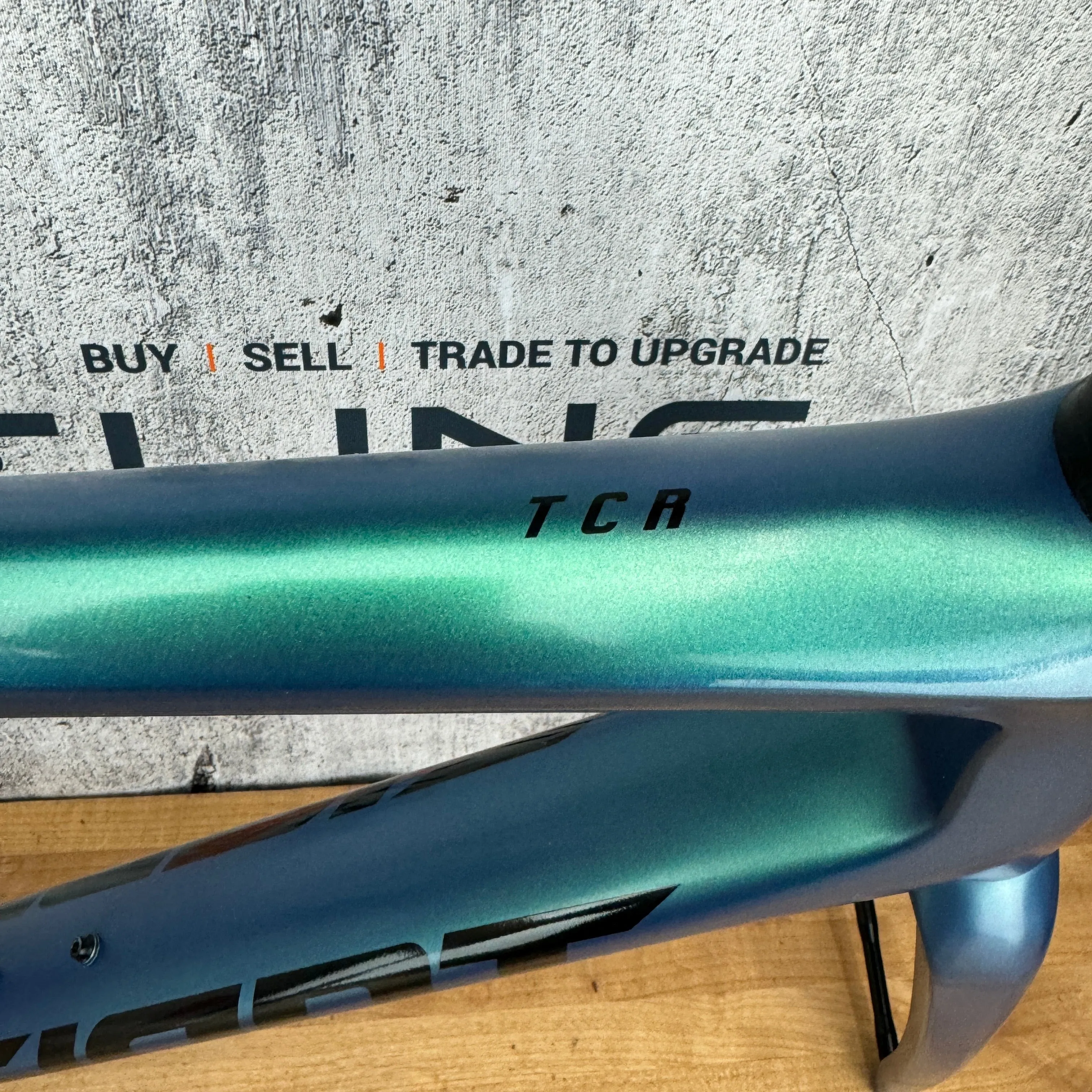 2021 Giant TCR Advanced SL M/L Carbon Disc Brake ISP Chrysocolla Frameset 700c