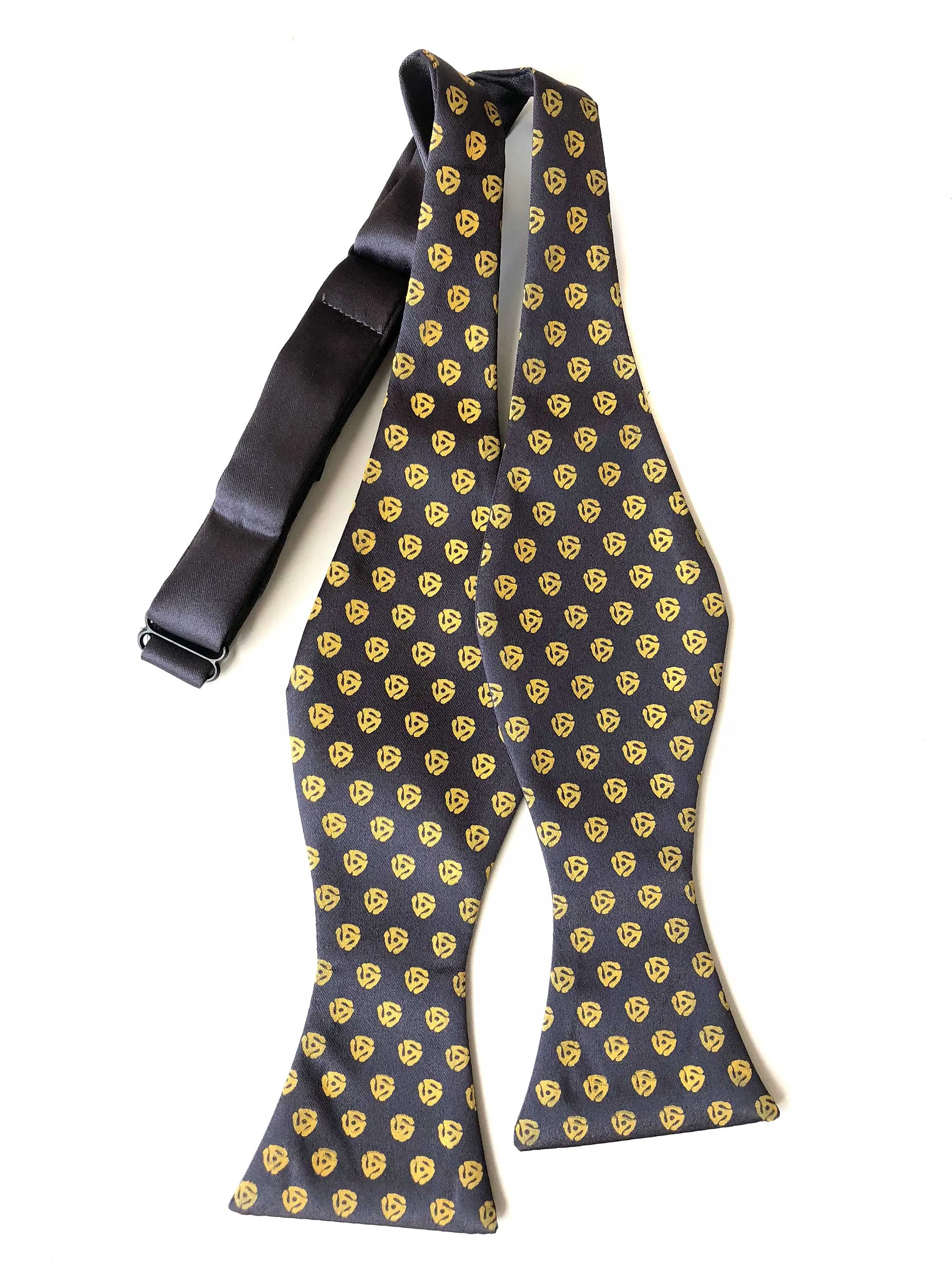 45 Adapter Bow Tie, 45 RPM Polka Dot