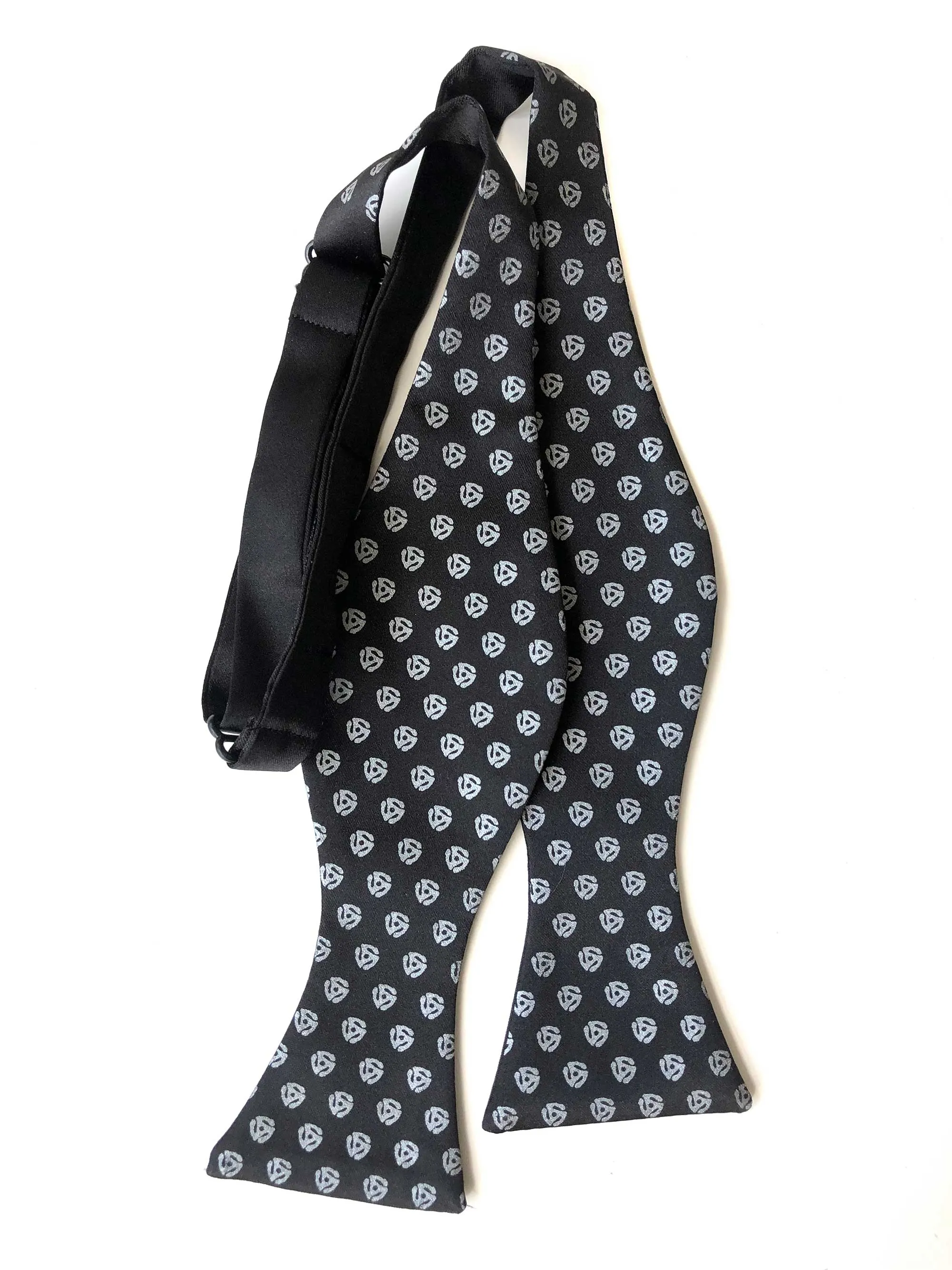 45 Adapter Bow Tie, 45 RPM Polka Dot