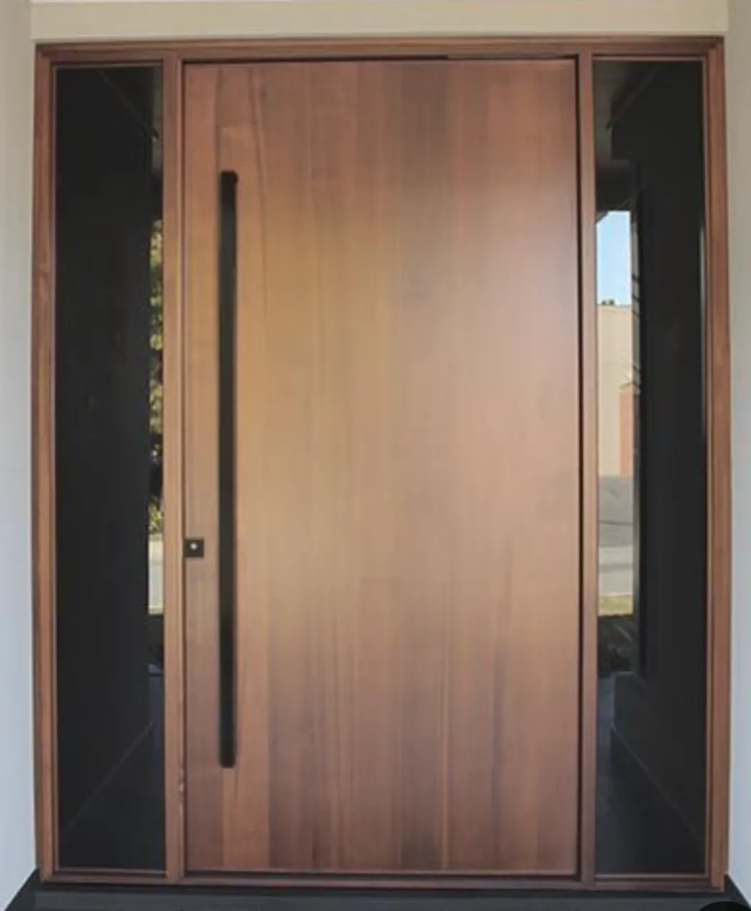 Callista - Exterior Modern Solid Wood Pivot Door