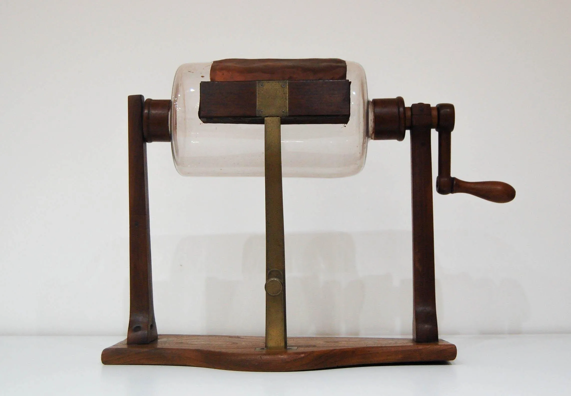 Early Nineteenth Century Nairne Pattern Electrostatic Friction Machine