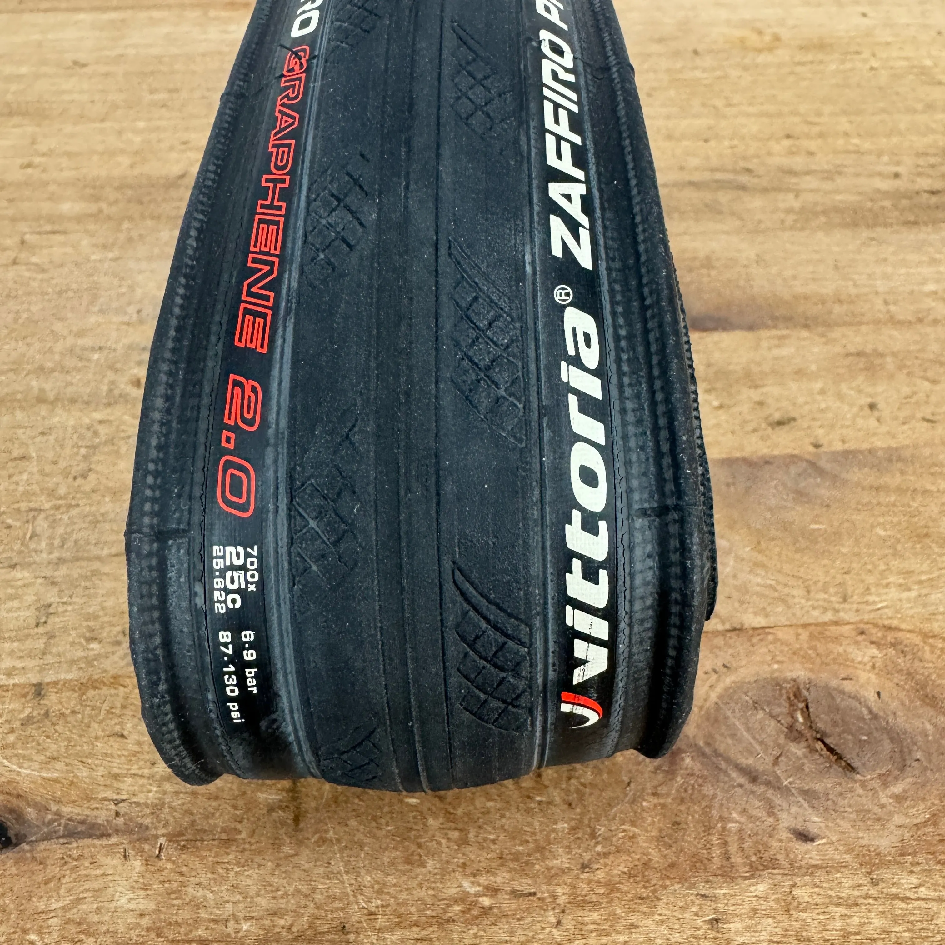 Low Mile! Vittoria Corsa Zaffiro Pro Graphene 2.0 700c x 25mm Clincher Tire