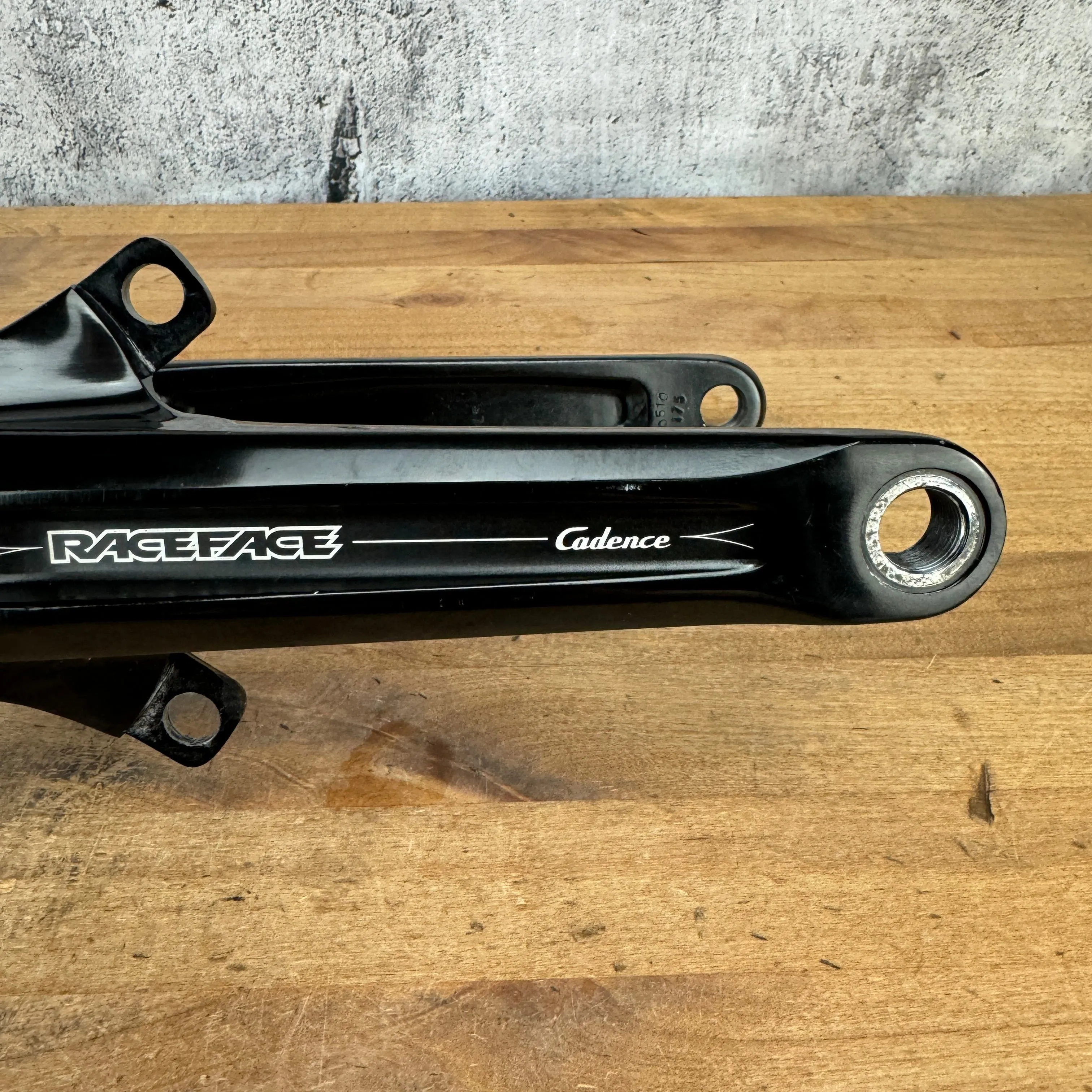 Race Face Cadence Alloy 175mm 24mm 5-Bolt X-Type Bike Crankset