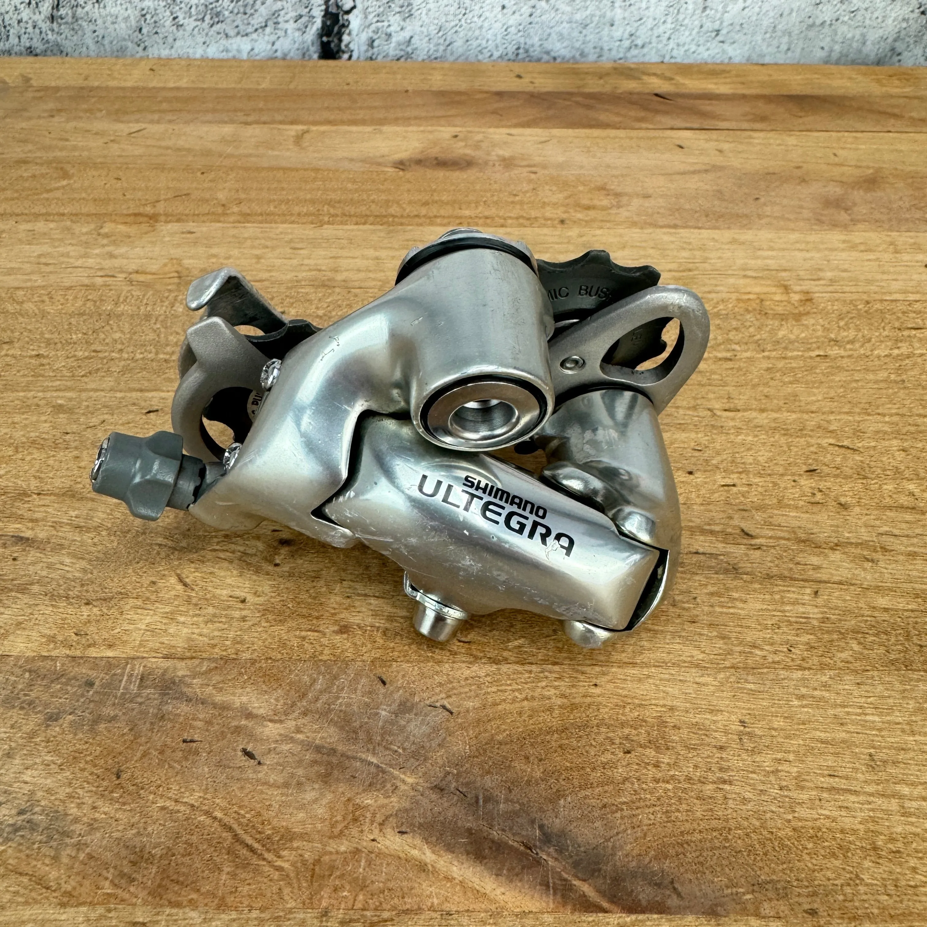 Shimano Ultegra FD-6500 9-Speed Mechanical Bike Rear Derailleur 217g