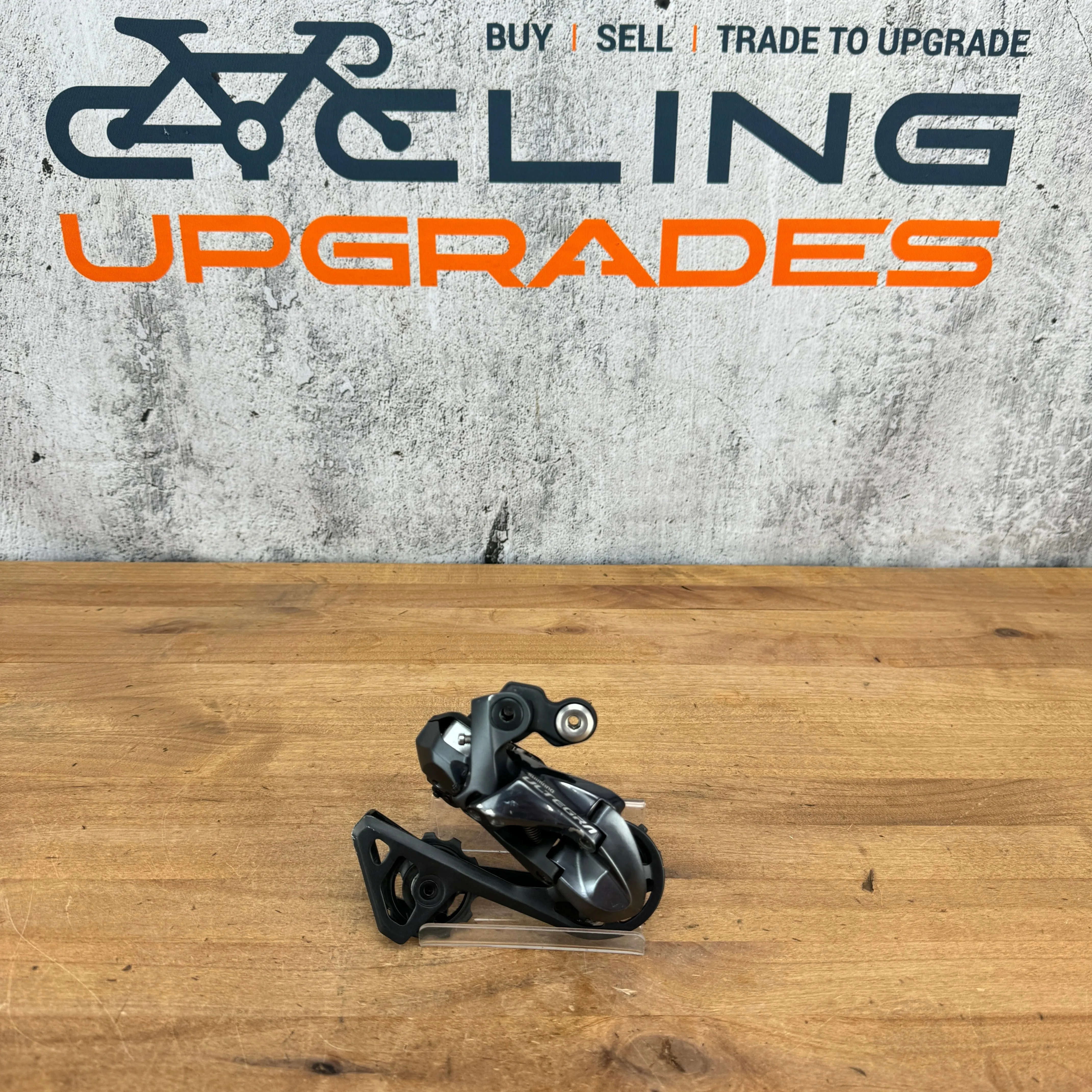 Shimano Ultegra RD-R8050 11-Speed Di2 Electronic 30T Max Rear Derailleur 240g